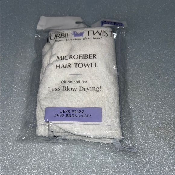 White Hair Drying Microfiber Towel - Picture 1 of 2